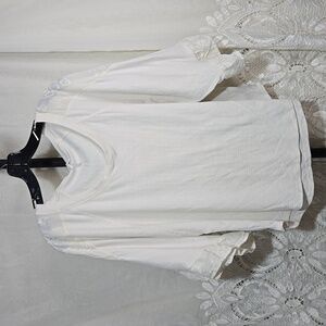 Maurices Cream Wide Sleeve V-Neck Shirt/Top/Blouse sz Large